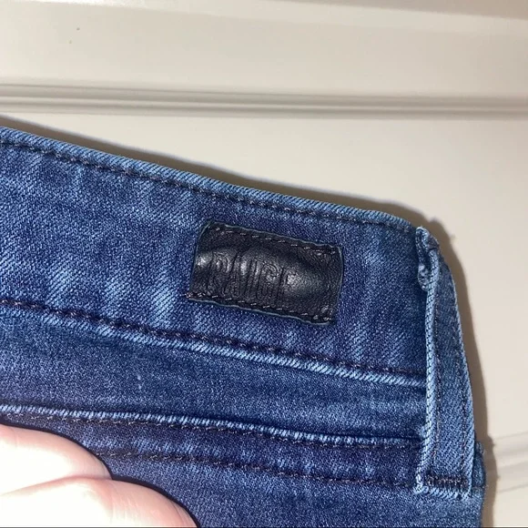 Paige Skinny Jeans size 26 (tagged as 28) - Picture 4 of 4
